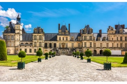 chateau-fontainebleau_138399091